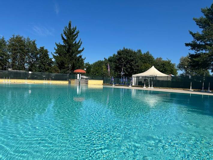 Glamping voor 2 personen, met Kinderzwembad en Zwembad in 