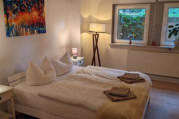 Ferienwohnung für 3 Personen, mit Sauna und Garten sowie Pool, mit Haustier in Neupetershain