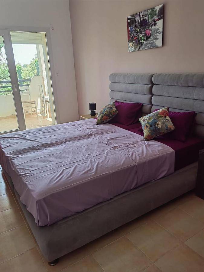 Ferienwohnung für 4 Personen, mit Balkon und Pool - 1