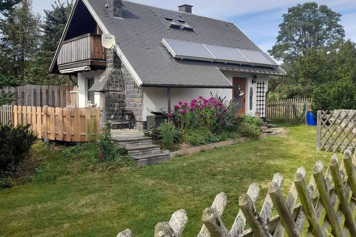 Ferienhaus für 4 Personen, mit Balkon in Adorf