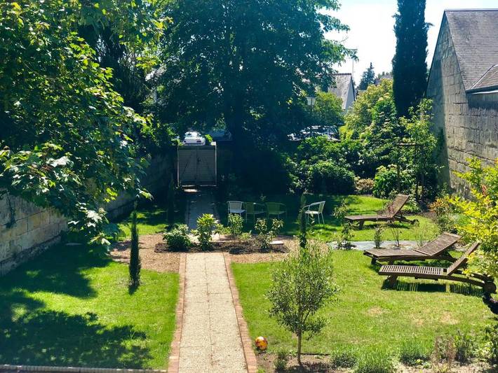 Alojamiento y desayuno para 4 personas, con jardín y vistas - 1