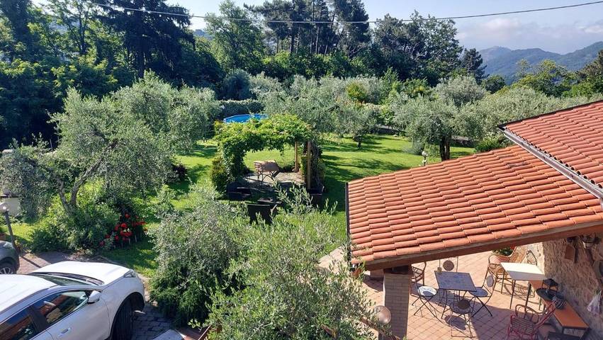 Appartamento intero, Appartamento 'Il Fienile Di Penelope' con vista sulle montagne, Wi-Fi e aria condizionata in Marliana, Provincia di Pistoia