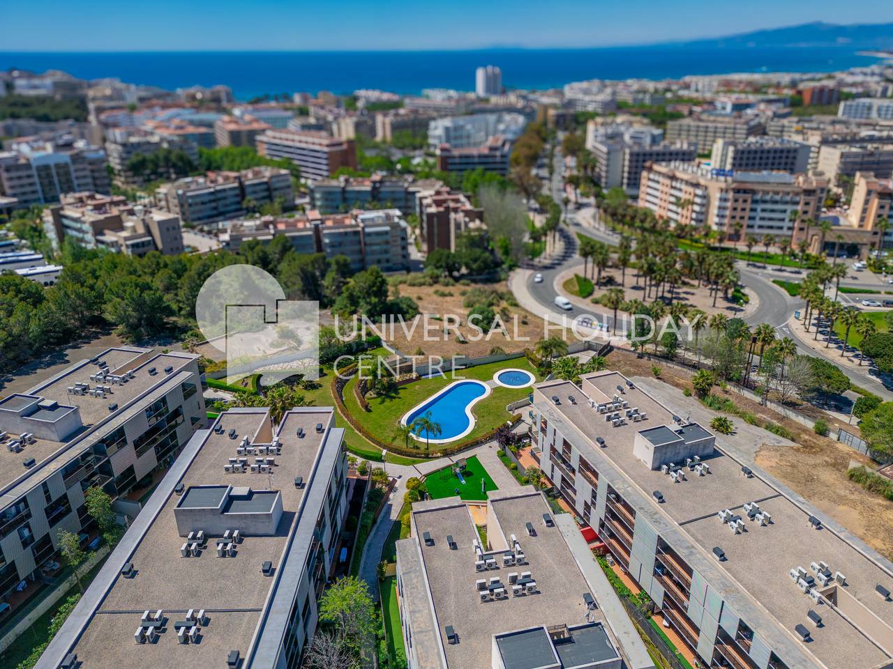 Apartamento entero, Apartamento de vacaciones para 4 personas con jardín in Plaza Europa - Port Aventura, Salou
