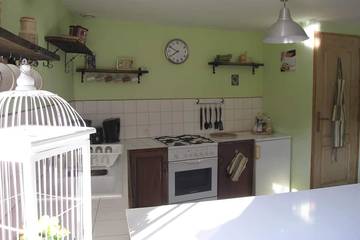 Gîte pour 4 personnes, avec terrasse et jardin à Plédéliac