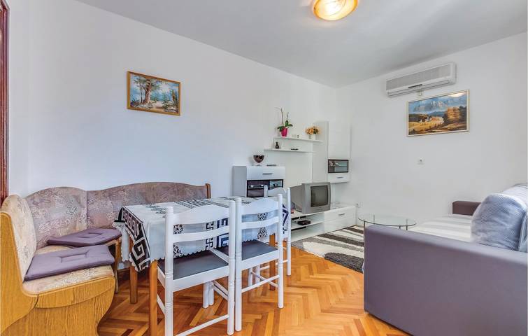 Ferienwohnung für 6 Personen, mit Terrasse in Crikvenica - 4