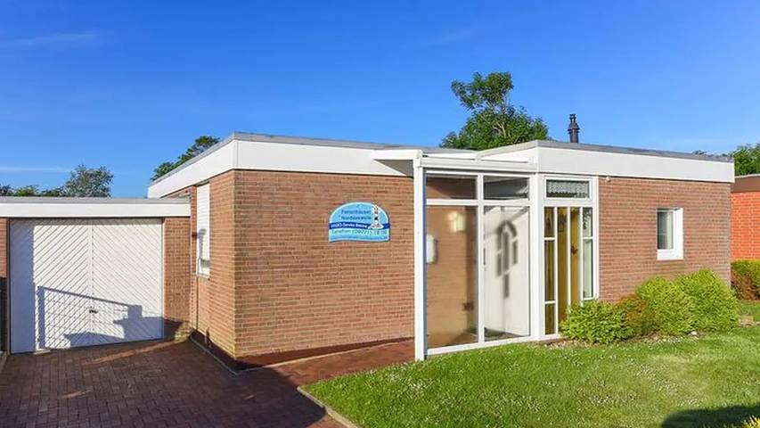 Ferienhaus für 4 Personen, mit Terrasse und Garten in Bensersiel - 3