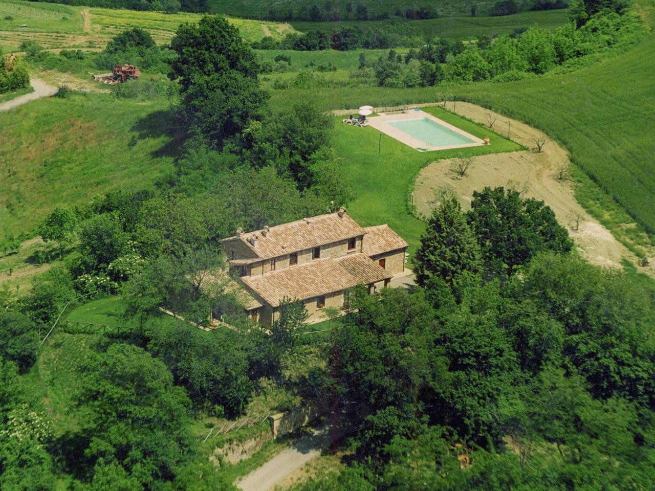 Cascina a Proceno con piscina panoramica in Proceno, Lazio