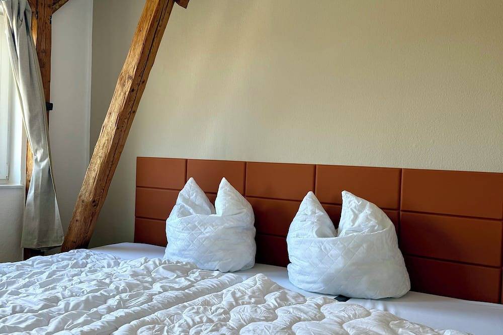 Ganze Wohnung, Familienbett, Garten, Sauna: Zwischen Ostsee und Wald in Wittenbeck, Bad Doberan & Umland