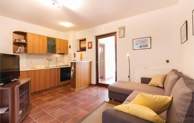 Ferienwohnung für 5 Personen, mit Terrasse in Peroj - 4
