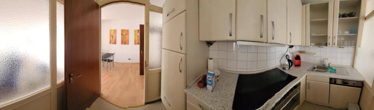 Ganze Wohnung, One-Bedroom Apartment in Straubing, Ostbayern