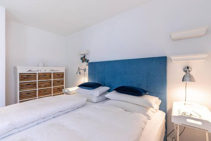 Ferienwohnung für 2 Personen, mit Seeblick und Garten sowie Ausblick, mit Haustier in Krumpendorf am Wörthersee - 2
