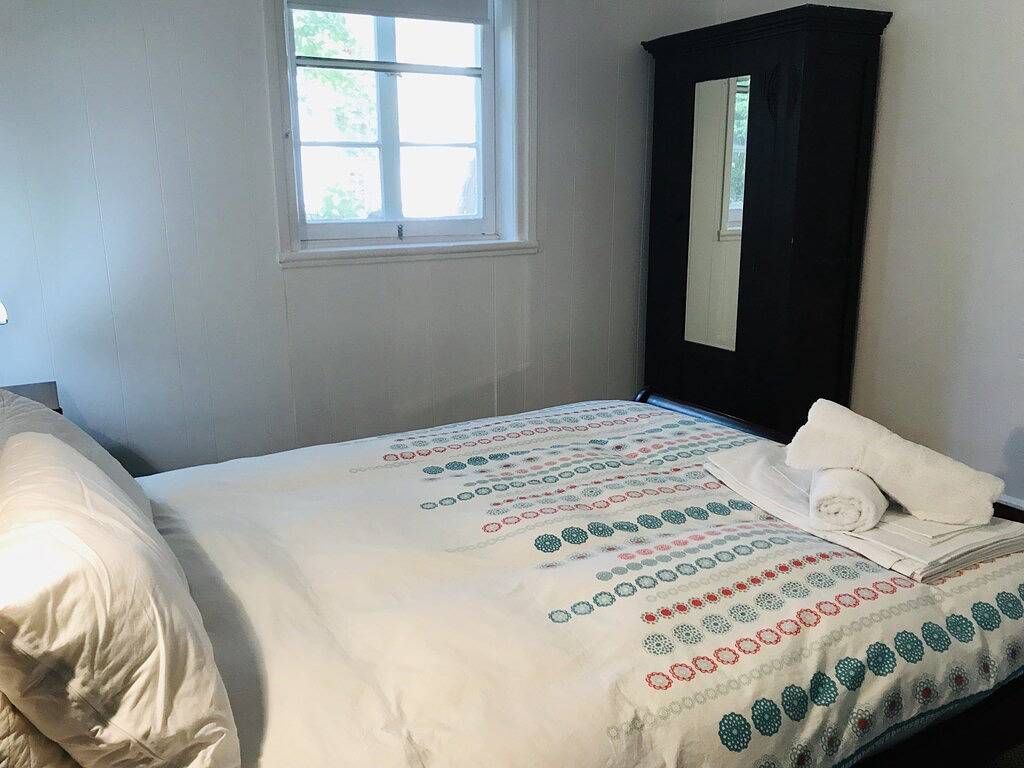 Cornerstone Cottage - 28B Smillie Street in Robe, South Australia