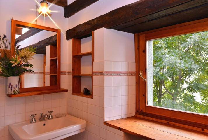 Location de vacances pour 2 personnes, avec Terrasse et Jacuzzi ainsi que Jardin et Sauna dans Province de Modène - 3