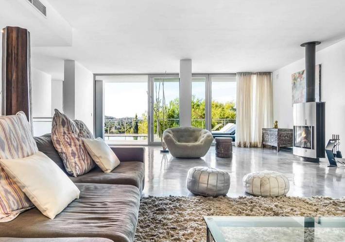 Villa pour 10 personnes, avec piscine ainsi que jardin et jacuzzi à Roca Llisa - 2