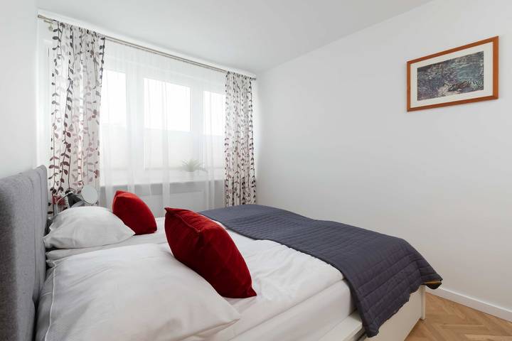 Apartamento entero, Spacious Apartment for 6 Persons | Balcony | Close to the Sea in Gdynia, Zatoka Gdańska
