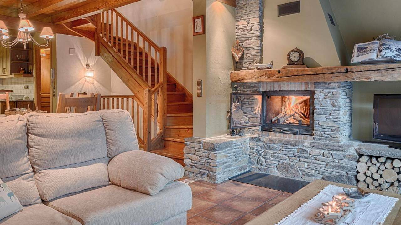Casa Irissa in Las Bordas, Pirineo Catalan