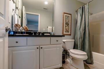 Vacation Apartment for 10 Guests in Gulf Shores, Alabama Gulf Coast, Picture 4