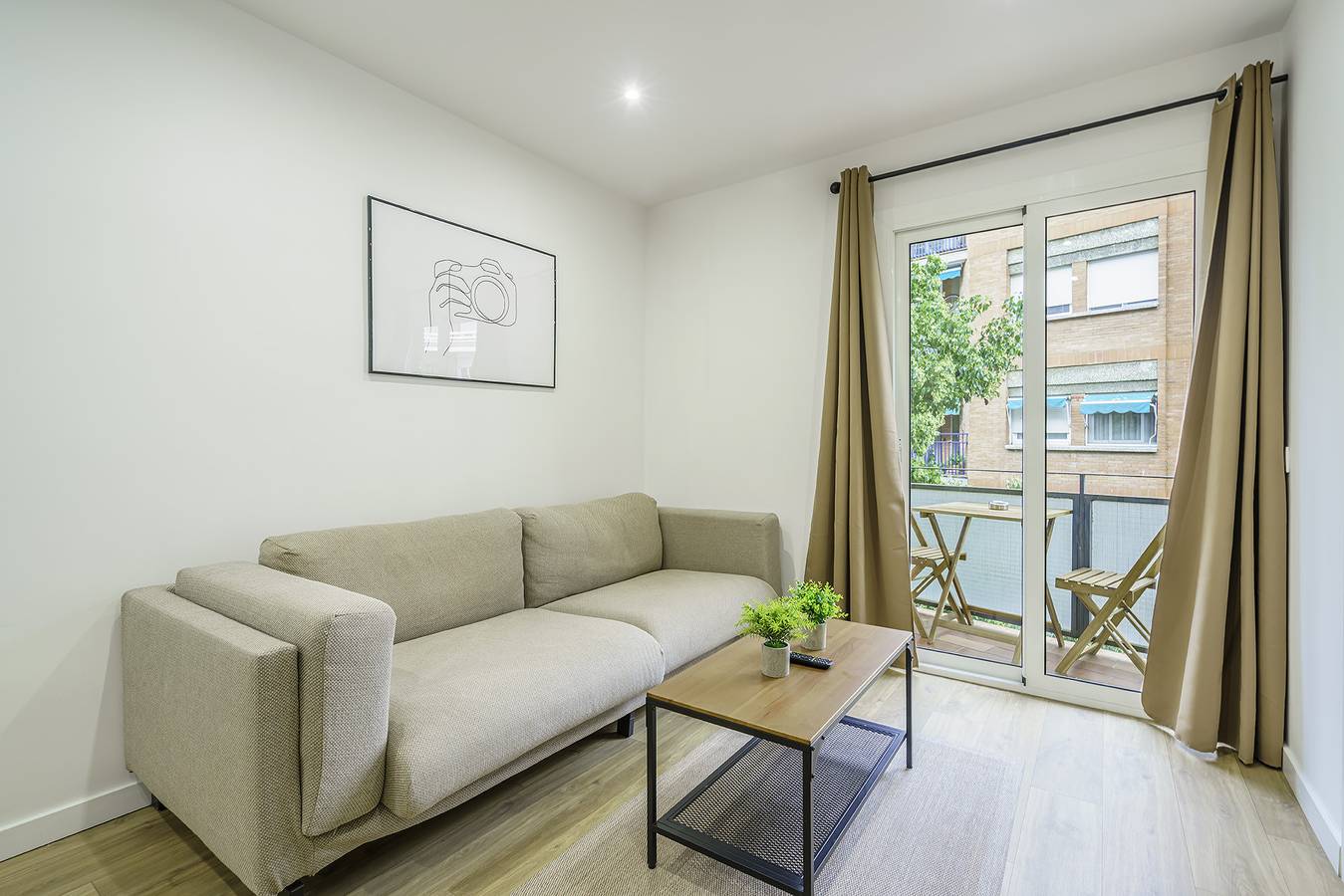 Entire apartment, Ref. 427856 in Barcelona Centre, Barcelona