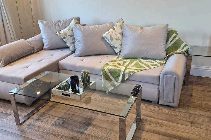 Apartment for 6 people, with pets in Maidenhead