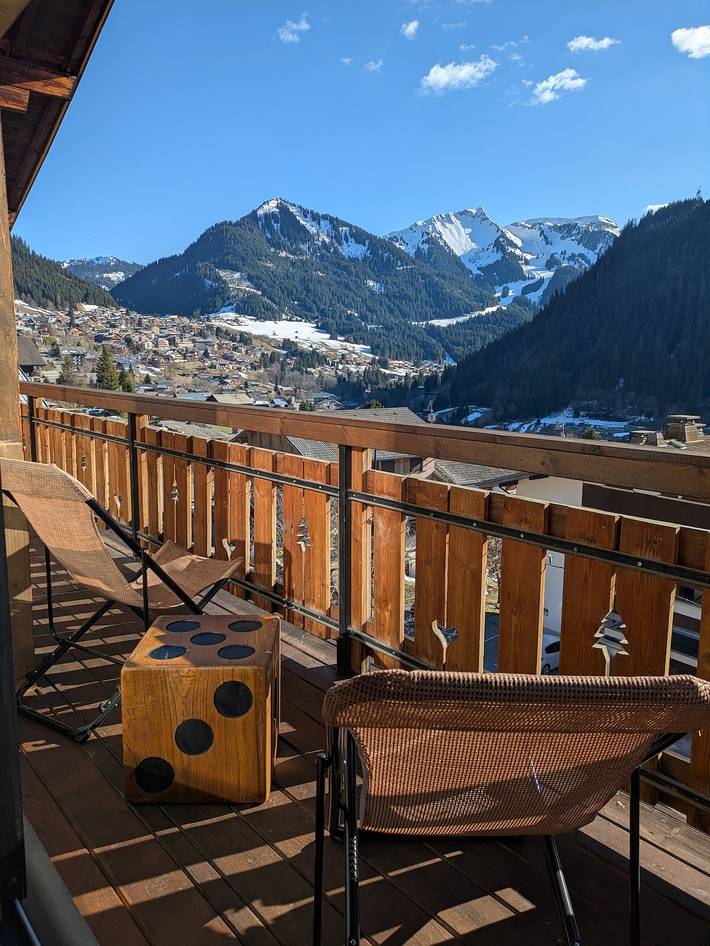 Ganze Wohnung, Appartement „Le Clos Savoyard“: Bergblick, Gemeinschaftsgarten und Wlan in Châtel, Les Portes du Soleil