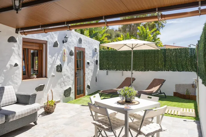 Casa de vacaciones para 3 personas, con jardín y vistas - 1