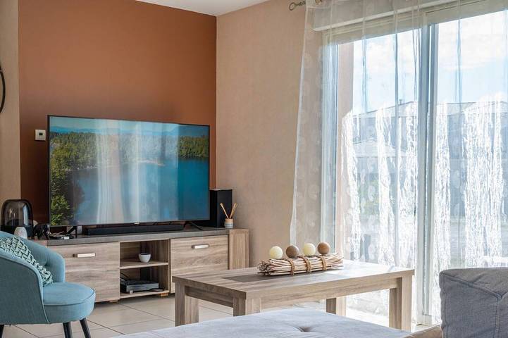 Location de vacances pour 8 personnes, avec jardin et jacuzzi à Panazol - 4