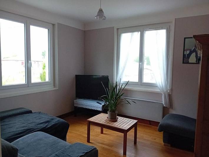 Gîte pour 8 personnes, avec balcon à Ispoure