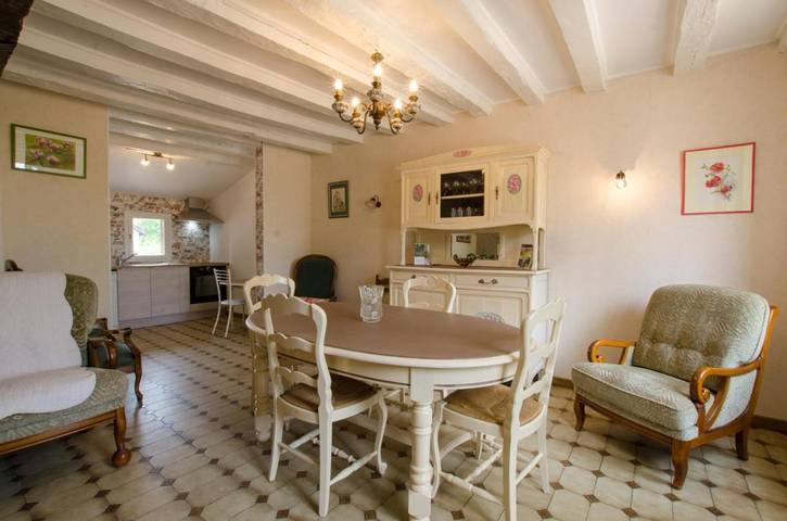 Location de vacances pour 6 personnes, avec terrasse, animaux acceptés à Saint-Parres-aux-Tertres - 2