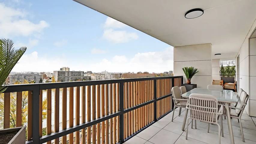 Gîte pour 9 personnes, avec balcon à Clichy - 2