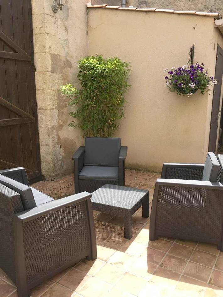Hôtel pour 3 personnes, avec terrasse à Saint-Jean-d'Angély - 4