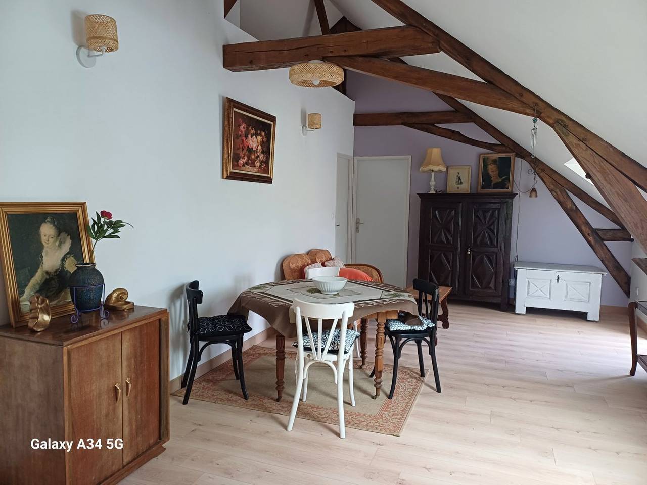 Chambres d'hôtes Les Chaumes Violettes - Nature in Cluis, Région de La Châtre