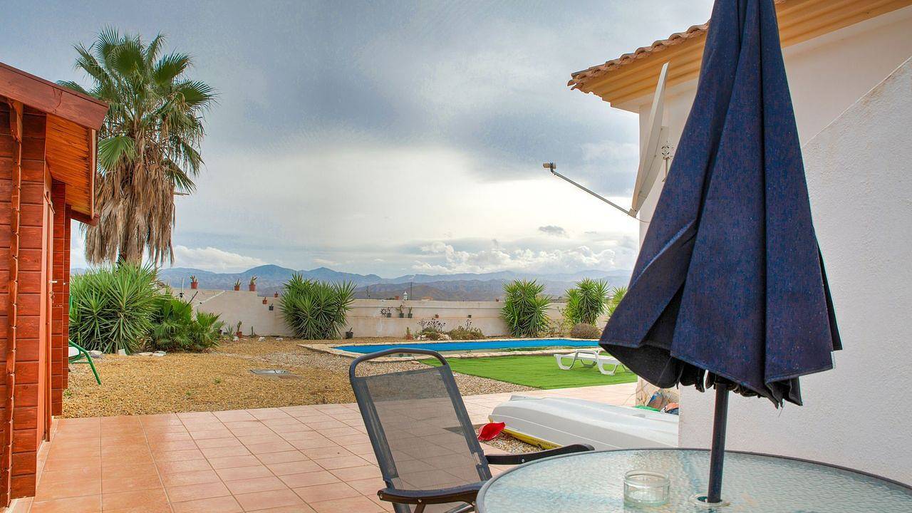 Bungalow para 2 personas con jardín in Albox, Provincia de Almería