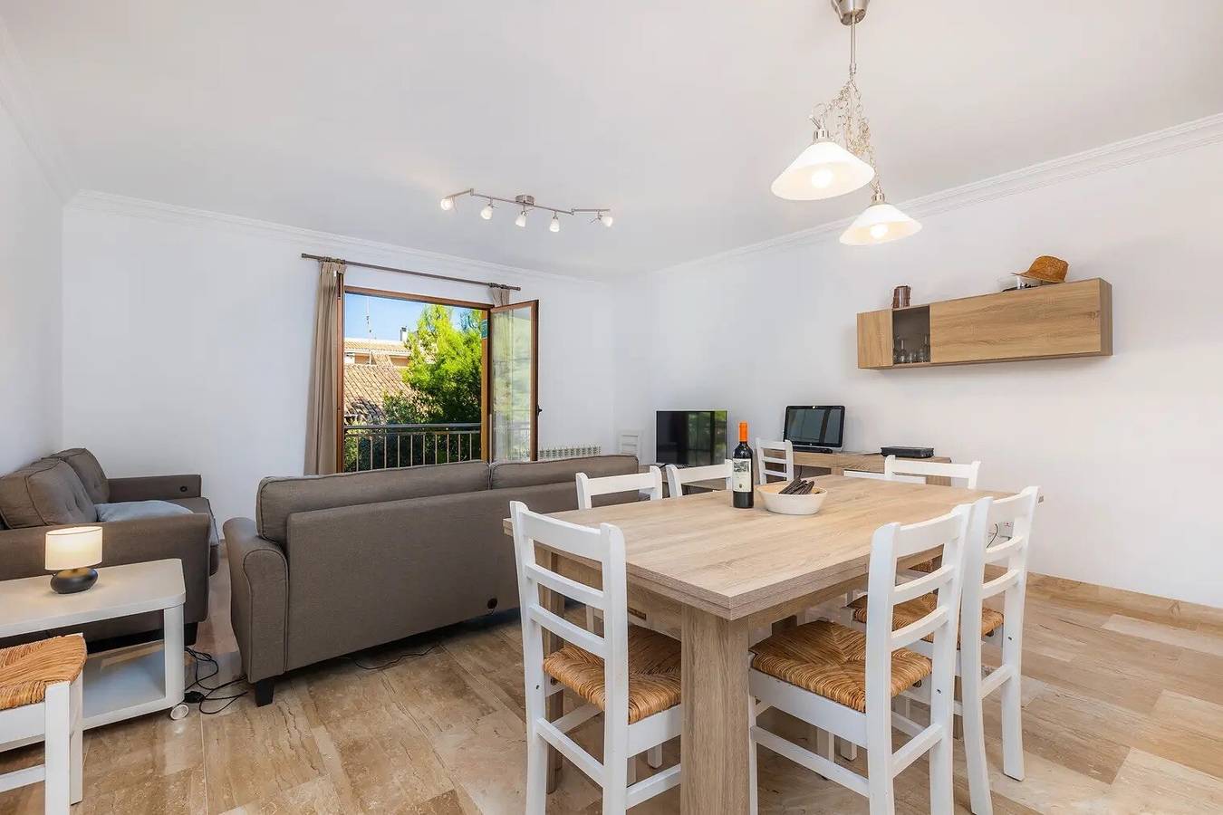 Ganze Wohnung, Sa Coromina & Sa Estany Apartments – 2x140 m², 12 Personen, 1 Min. zum Strand & Restaurants in Son Moll, Capdepera