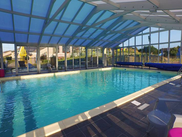 Gîte pour 6 personnes, avec terrasse et piscine, animaux acceptés à Portbail