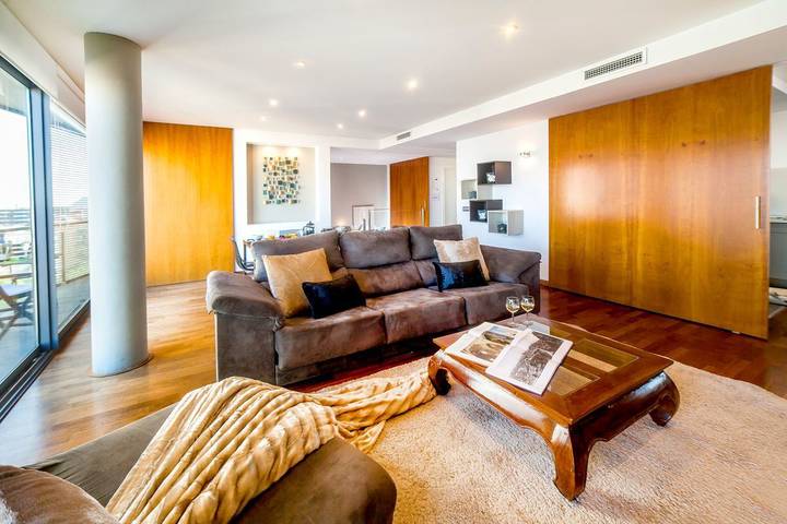 Villa pour 8 personnes, avec Balcon à Barcelone