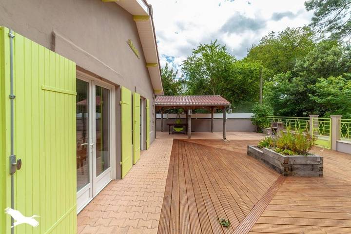 Location de vacances pour 8 personnes, avec terrasse et vue dans Plage Moutchic - 3