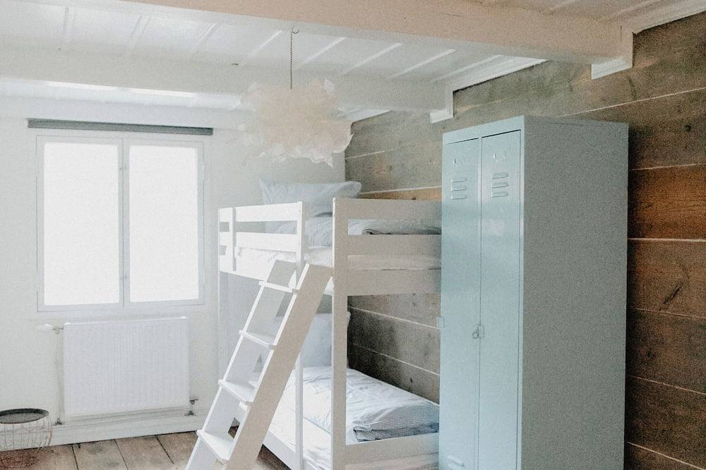 Nordseeestate unter Reet mit Sauna bei Sankt Peter-Ording / Halbinsel Eiderstedt in Tetenbüll, Eiderstedt