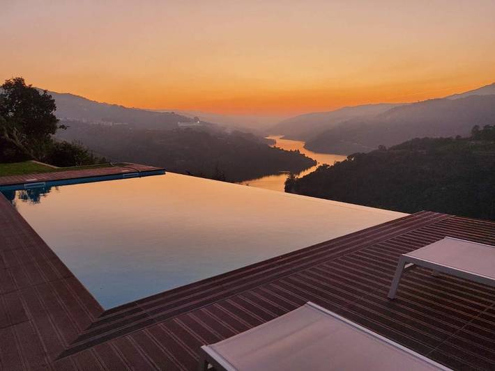 Casa de férias para 5 pessoas, com Varanda e Terraço e ainda Jardim and Piscina em Município de Resende