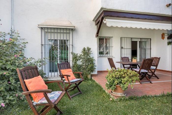 Ganze Ferienwohnung, Ferienwohnung für 4 Personen mit Kinderpool in Costa Ballena, Rota