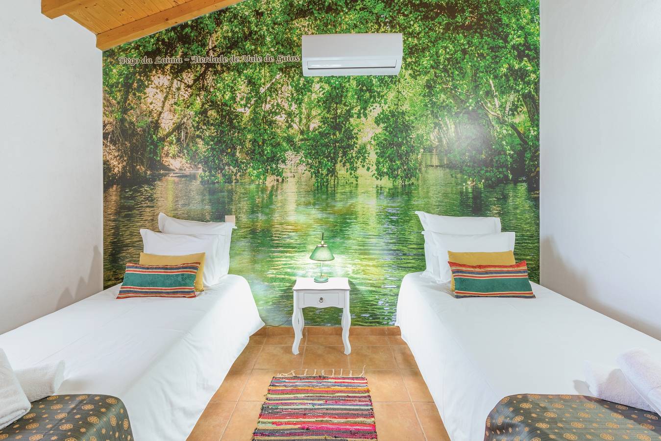Apartamento inteiro, Casa de Férias 'Clarinha' com Vista para a Montanha, Wi-Fi e Ar Condicionado in São Luís, Costa Alentejana