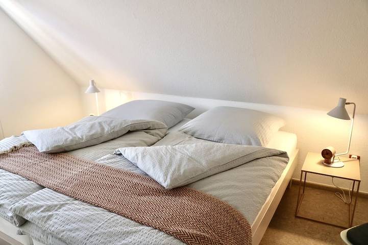 Freistehendes modernes Ferienhaus mit großem Garten in Deichnähe! in Neßmersiel, Dornum
