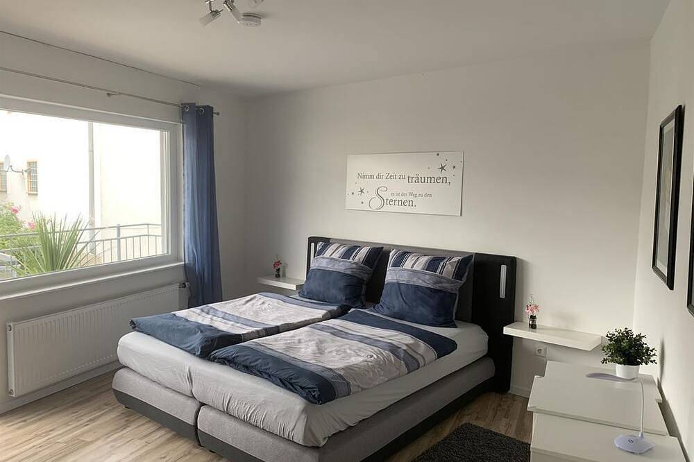 Ganze Wohnung, Ferienwohnung Scheer - Appartement/Fewo, Bad, Wc, 2 Schlafräume in Niederburg, Mittelrhein