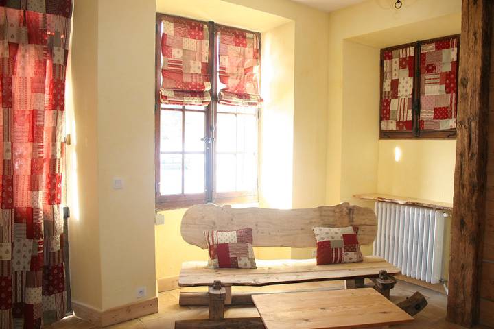 Gîte pour 14 personnes, avec jardin et terrasse dans Bauges - 3