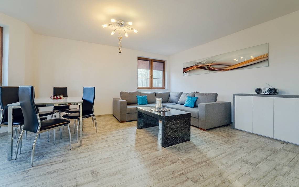 Apartamento vacacional entero, Apartamento de vacaciones para 4 personas con balcón in Karpacz, Sudeten (Polonia)