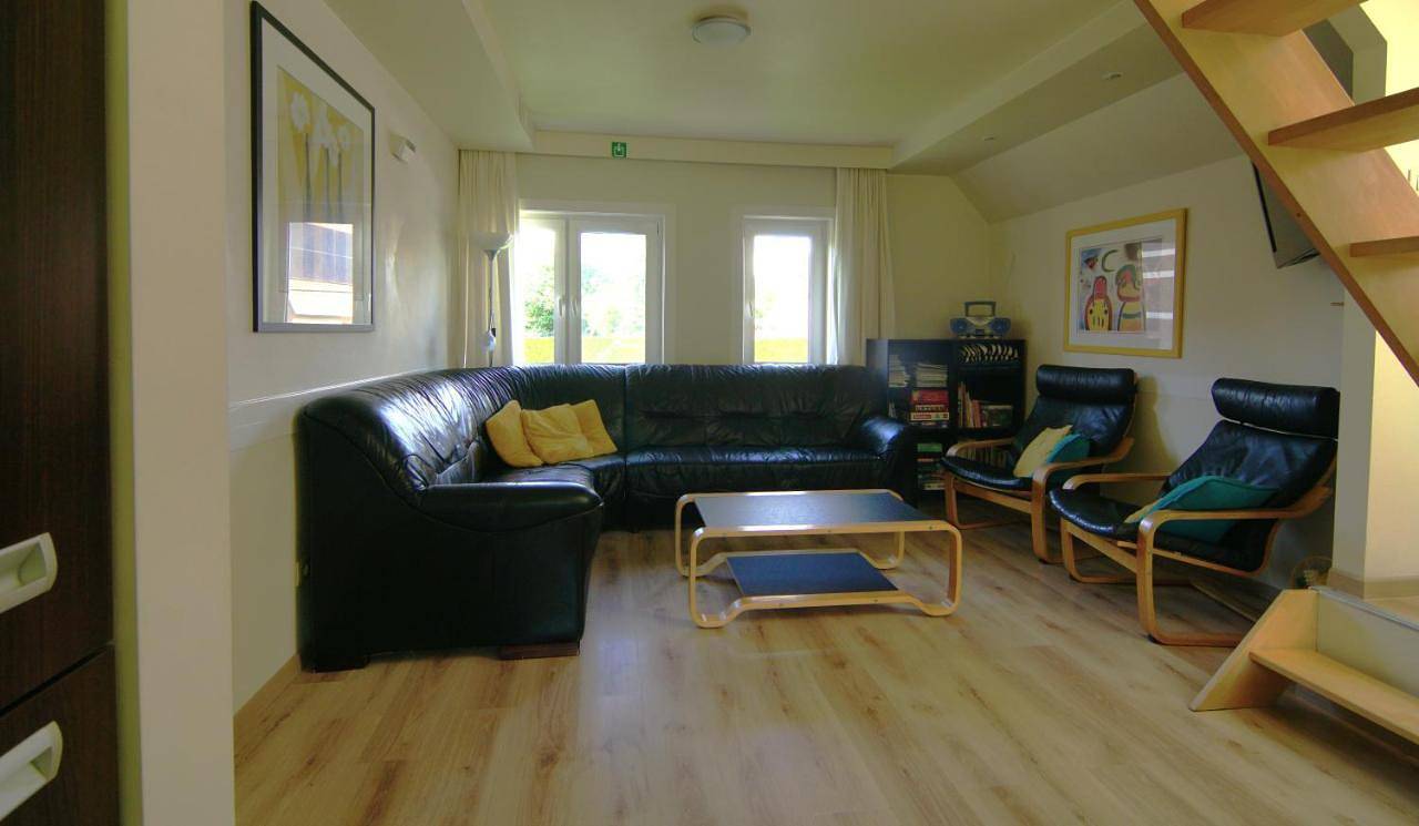 Three-Bedroom House in Opoeteren, Maaseik