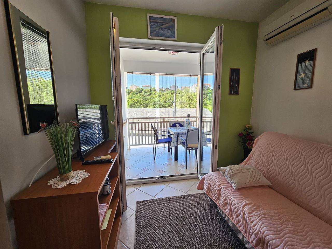 Ganze Wohnung, Apartment für 2-3 Pers.mit Balkon in Novi Vinodolski, Primorje-Gorski Kotar