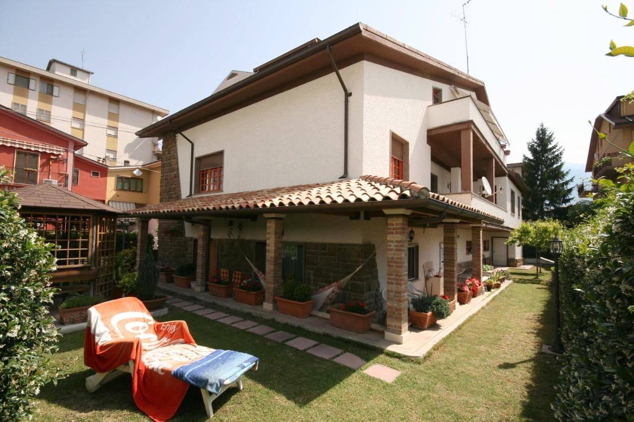 Double Room in Pratola Peligna, Province de l'Aquila