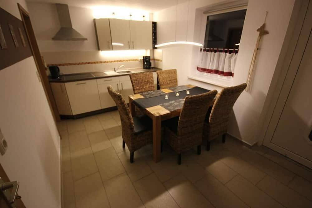 Ganze Wohnung, Ferienwohnung Ludorf für 1 - 5 Personen mit 1 Schlafzimmer - Ferienwohnung in Ludorf, Müritz