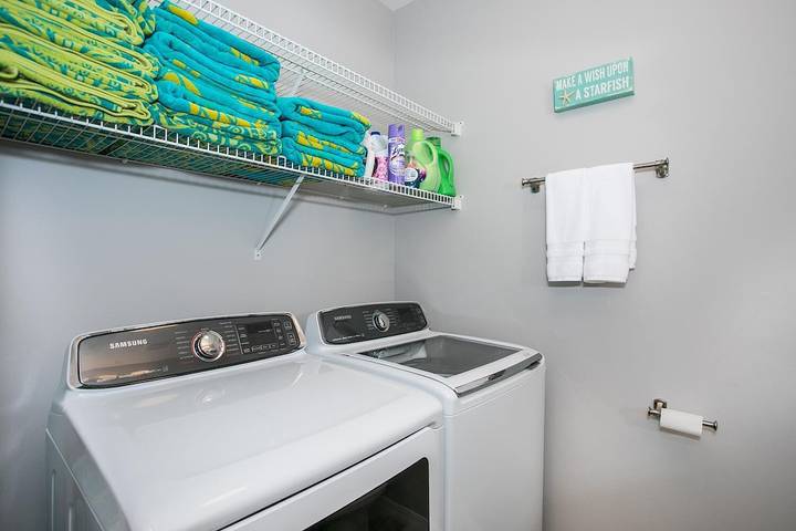 Vacation house for 13 people, with balcony in Pensacola Beach
