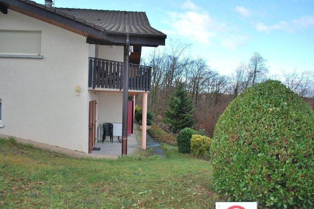 Entire apartment, Apartment/ flat - 2 rooms - 4/7 persons in Armoy, Thonon-les-Bains region